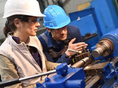 BUDGET TO BOOST MATURE WORKERS AND WOMEN IN TRADES